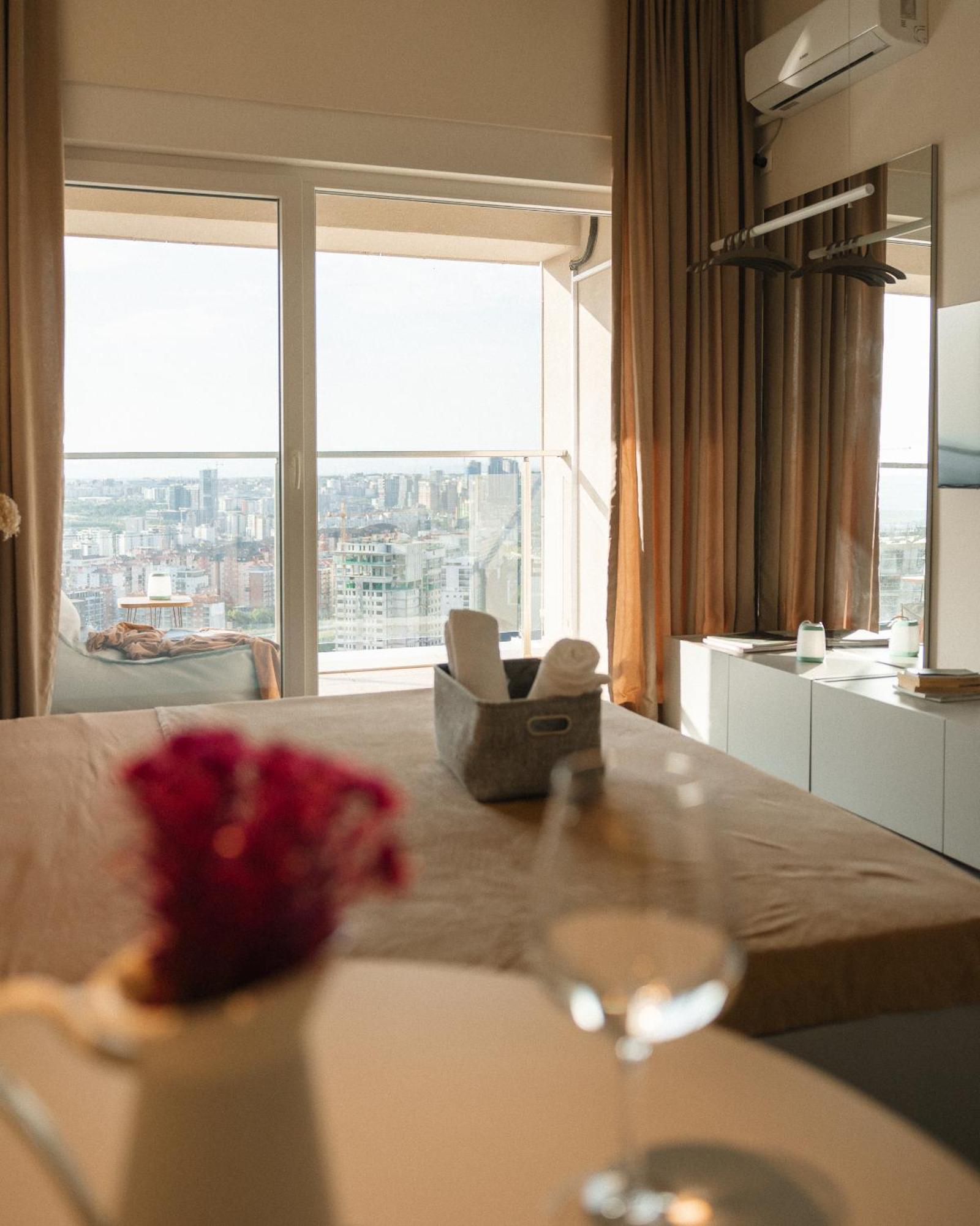 Etern Apart Hotel 普里什蒂纳 外观 照片