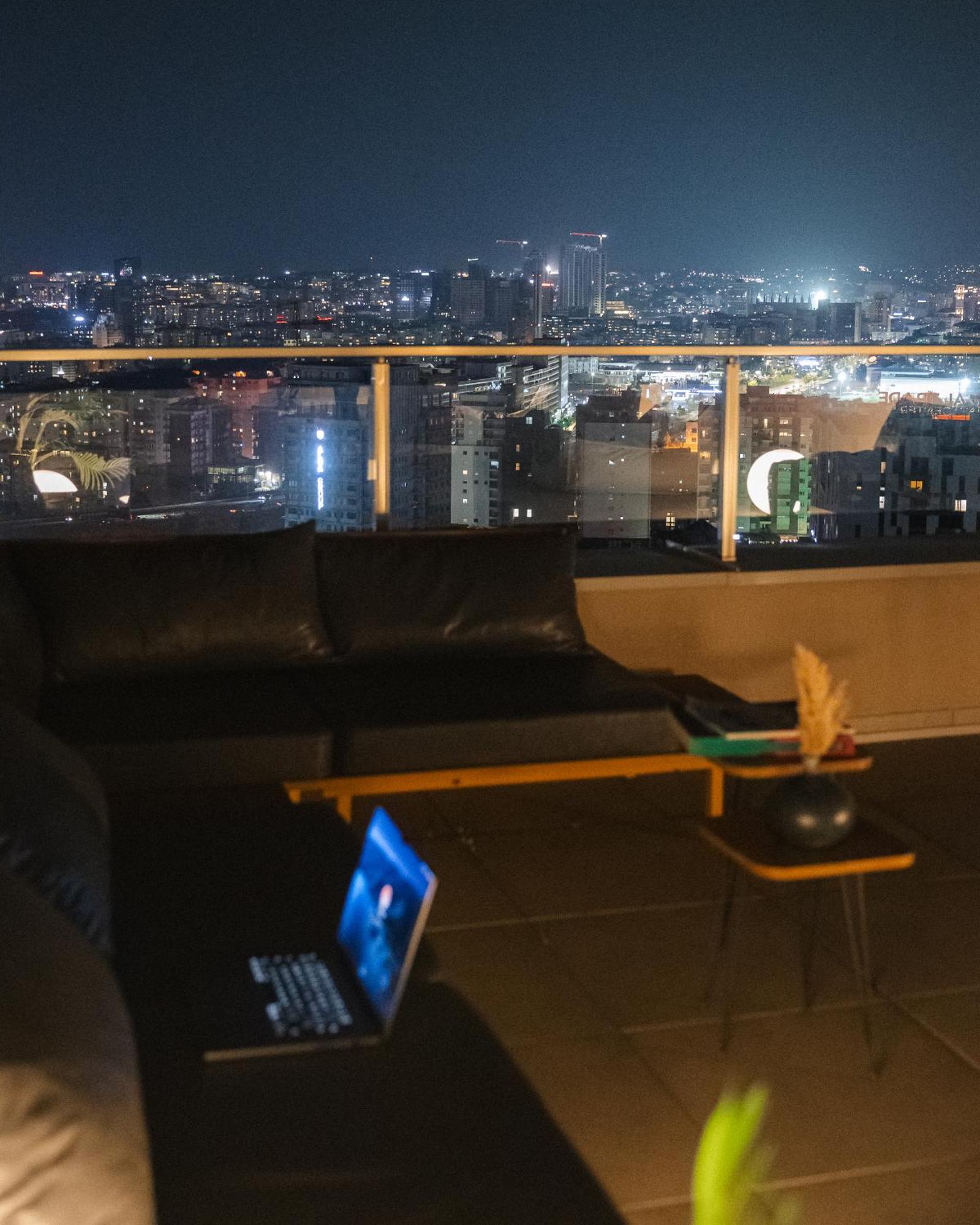 Etern Apart Hotel 普里什蒂纳 外观 照片