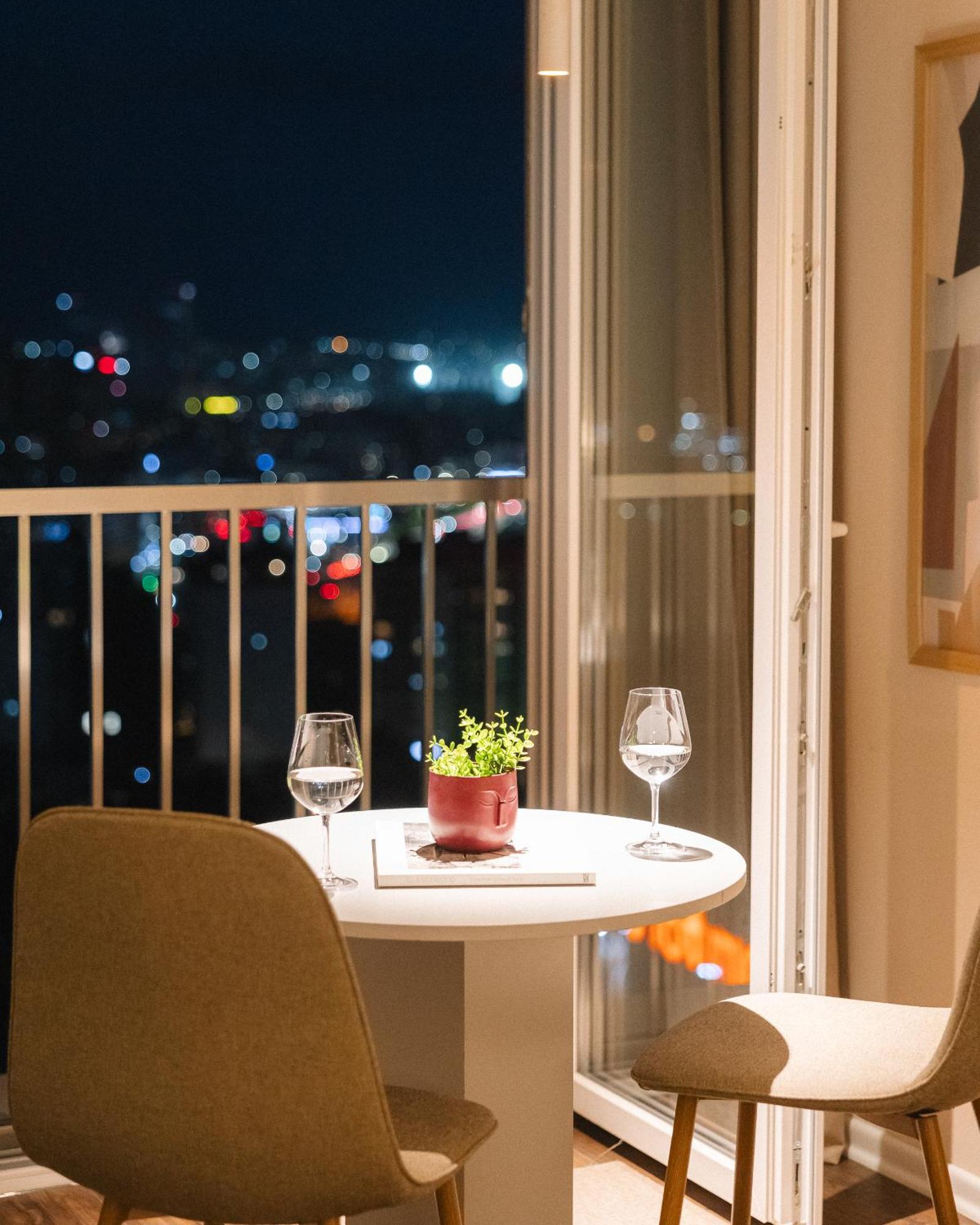 Etern Apart Hotel 普里什蒂纳 外观 照片